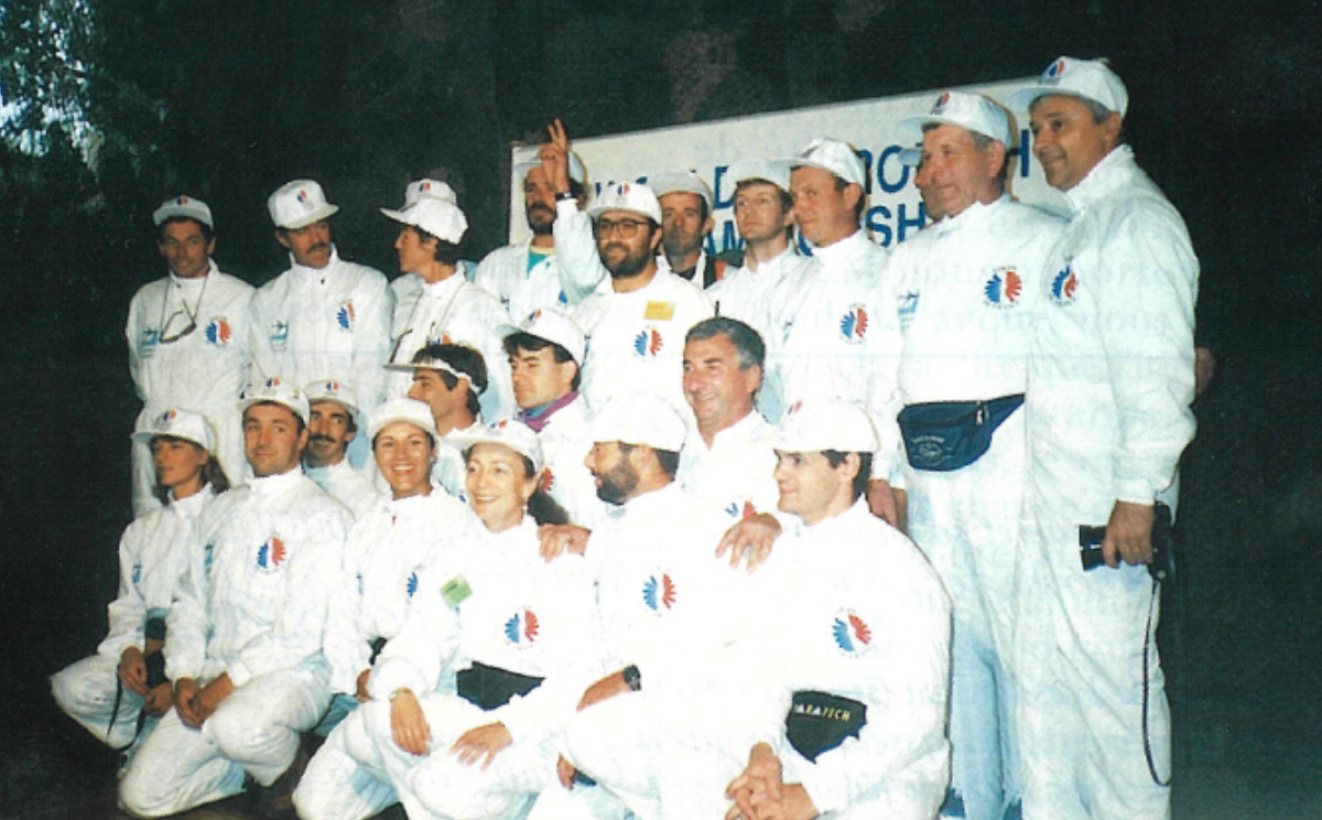 Peyo with the French team (2nd crouching from the right)